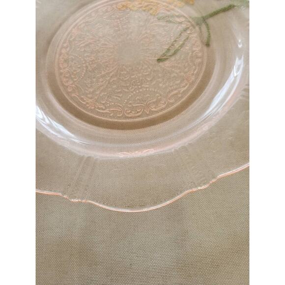 Vintage American Sweetheart Dinner Plate, Pink Depression Glass, MacBeth-Evans - Picture 5 of 5